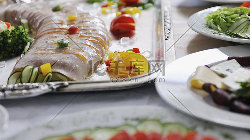 食品批发代理：货源、价格、对比的深层解析